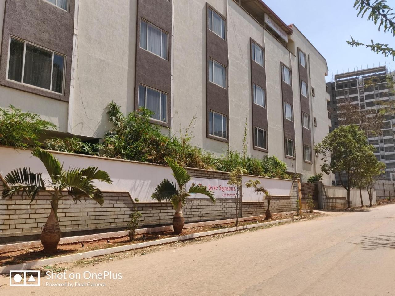 The Byke Signature Pure Veg Bangalore Exterior foto